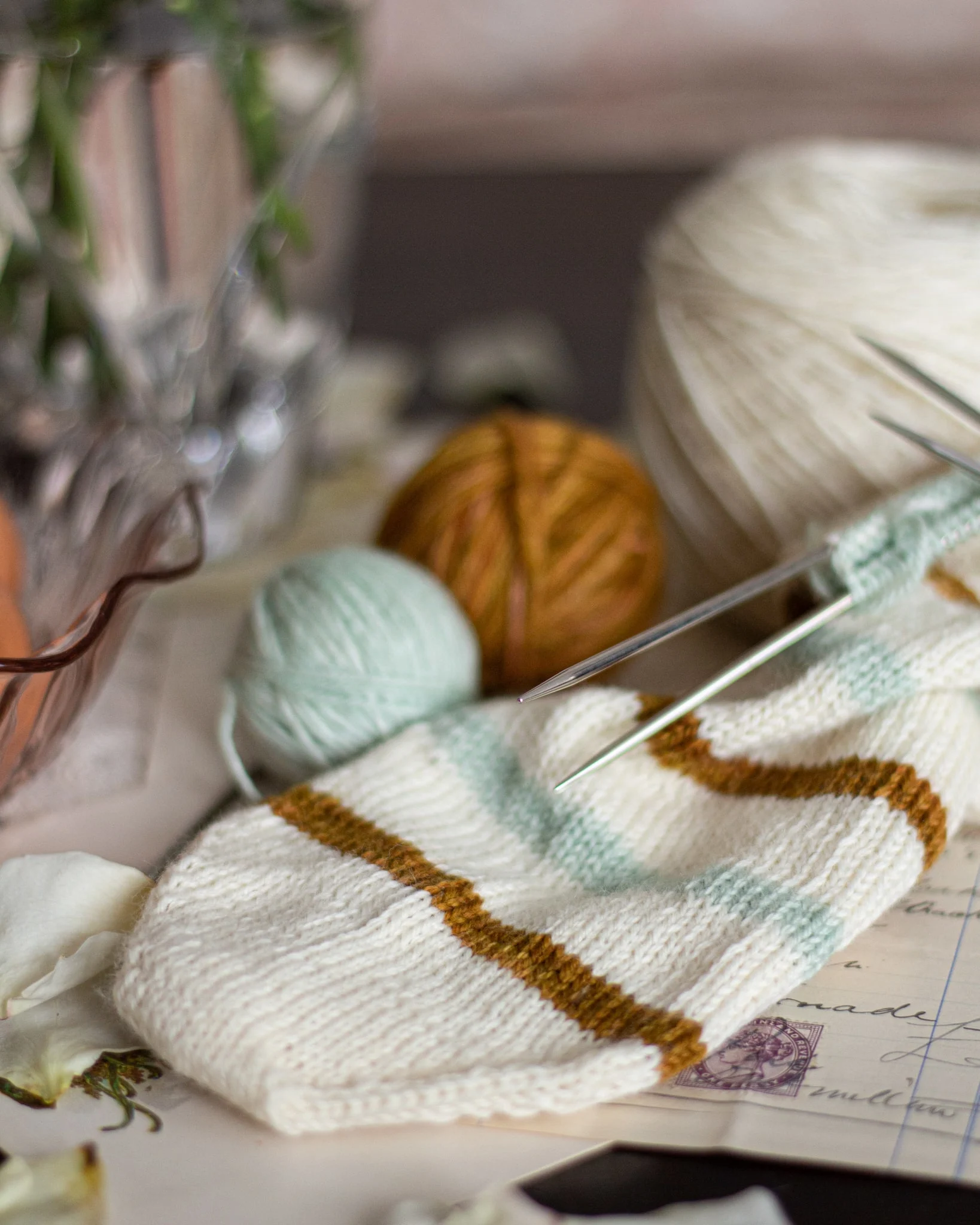 How to knit a rounded toe — Louise Tilbrook Designs