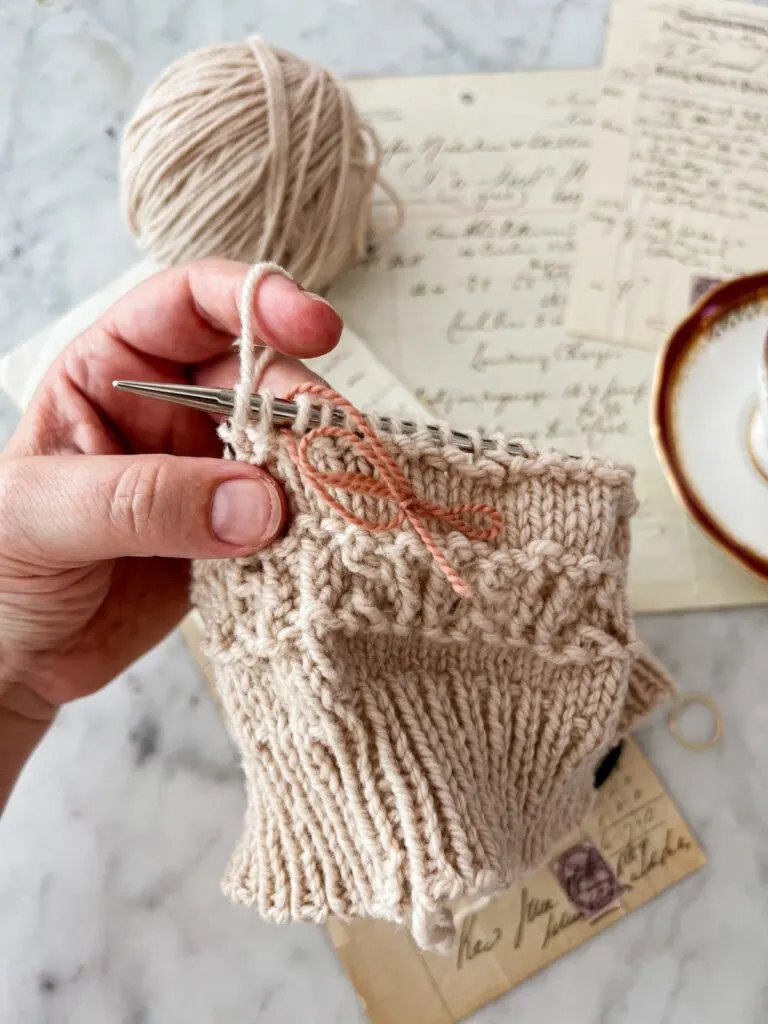 10 Best Knitting Stitch Holders for 2024 - Knitting News